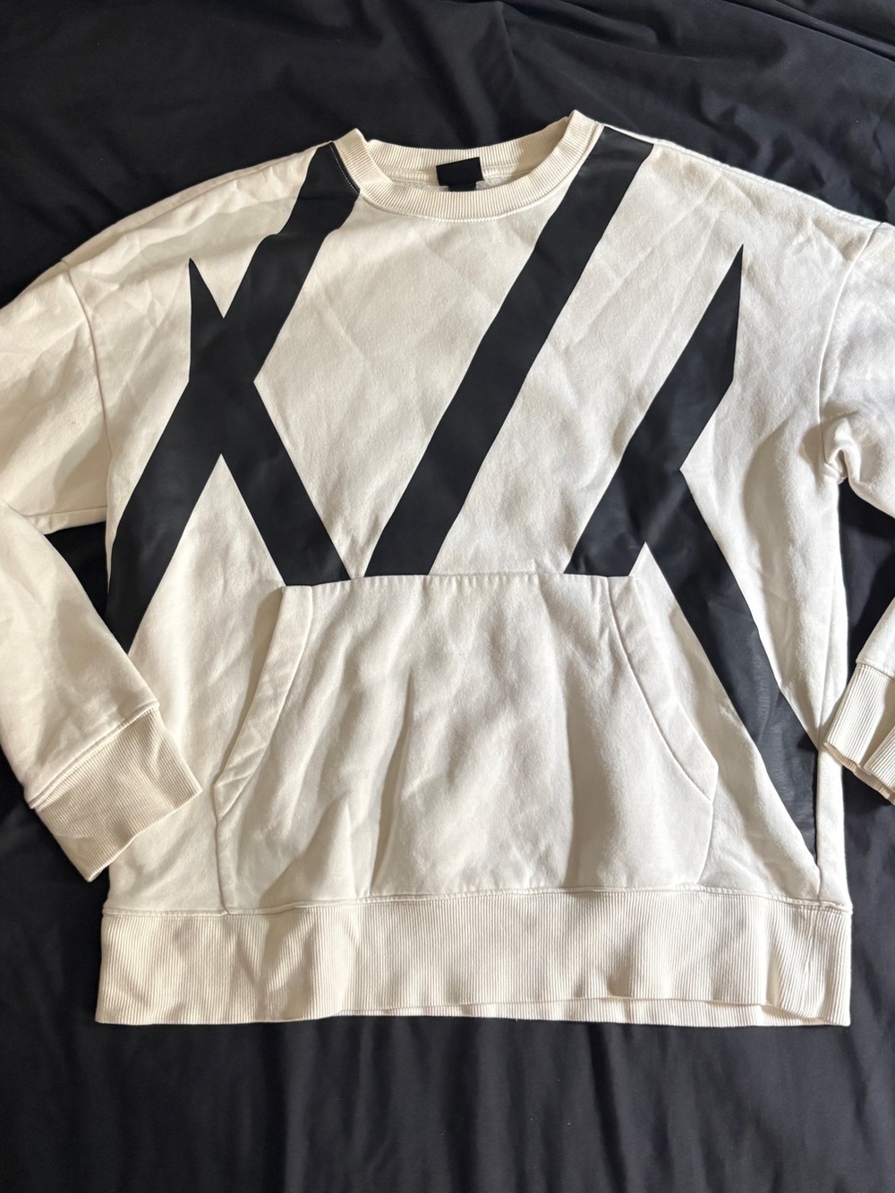 H&M Cream Crewneck Sweatshirt with Black Graphic Stripes